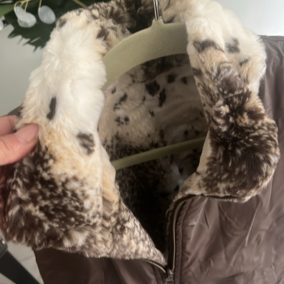 Beautiful Reversible Vest - Picture 2 of 12